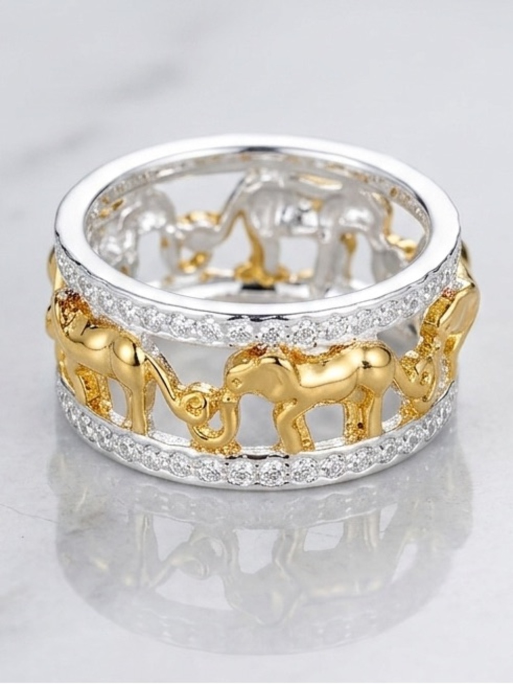 Dana Buchman Two-Tone Elephant Band Ring in Gold and Silver sz 8